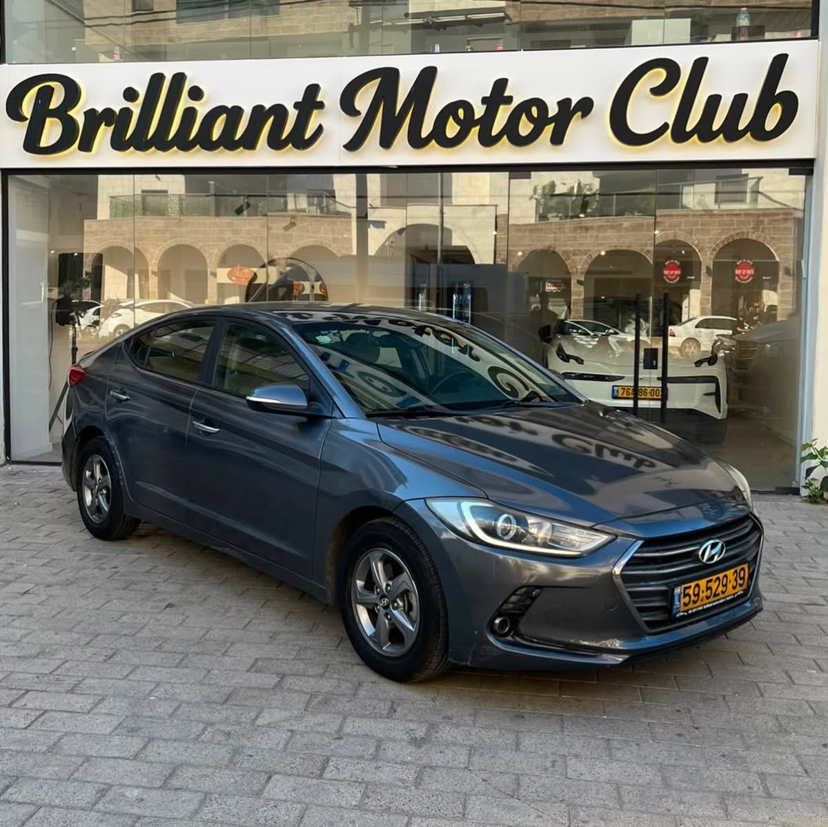 Hyundai Elantra 2016