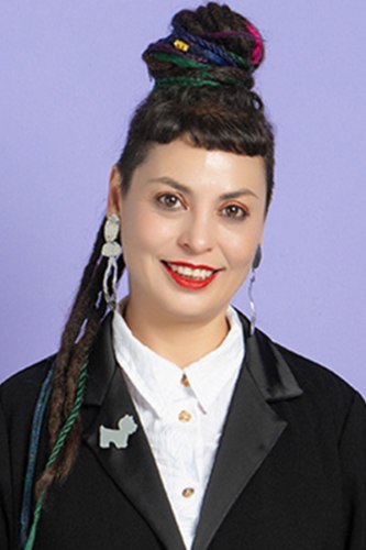 סיכת דש רזין מראה כלב קטן