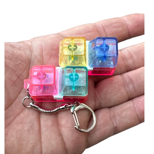 מחזיק מפתחות מקלדת לחצנים מאירים Fidget Toy בצורת Z