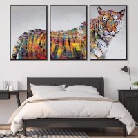 תמונה מחולקת לסט שלשה - הדפס ציור פופארט של נמר צבעוני "Tiger In Color" על בד קנבס עבה מתוח וממוסגר
