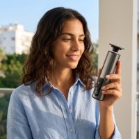 מכשיר פדיקור חשמלי מקצועי להסרת עור מת עם 80 פדים וולקניים מתחלפים דגם SilkStep Pro