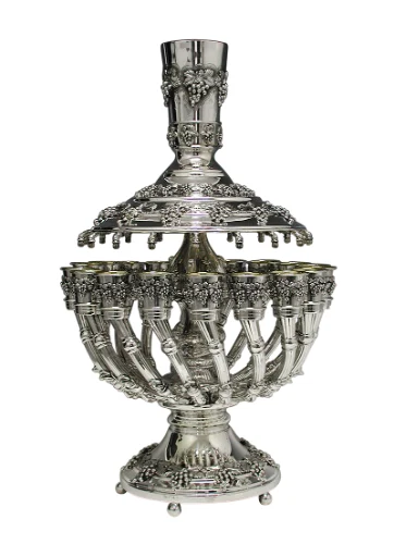 מחלק יין 18 גביעים דגם ענבים מכסף טהור