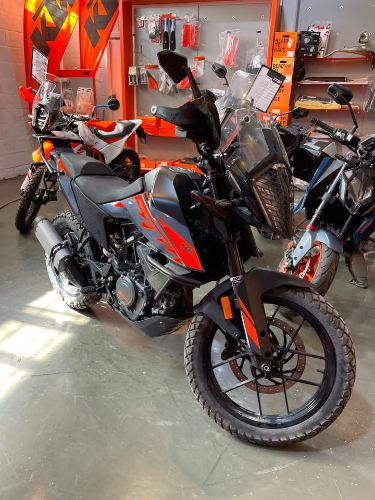 2023 KTM אדוונצר 390