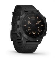 שעון חכם מבית גרמין Garmin MARQ Commander (Gen 2) Carbon Edition