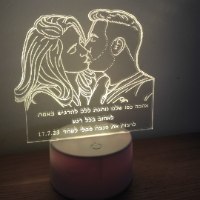 מנורה עם איור