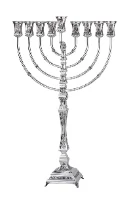 חנוכיה מכסף טהור לבני  ריקוע M 1
