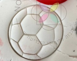 חותכן כפול (מסגרת + הטבעה) בצורת כדורגל