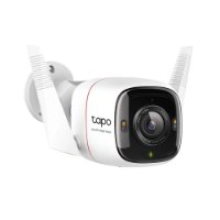 מצלמה Tp-Link Tapo C325WB WiFi 4MP IP – מצלמה לבנה יחידה עם שתי אנטנות בולטות עדשה קדמית ונורית חיווי ירוקה