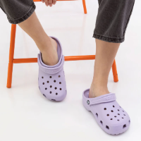 Crocs Classic - נעלי קרוקס קלאסיים בצבע לבנדר | קרוקס נשים