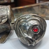 דג עשוי כסף בשמים יודאיקה