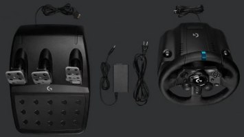 הגה מרוצים Logitech G923 Trueforce Sim Racing Wheel – סט הגה דוושות וכבלי חשמל שחורים מונחים על רקע אפור כהה