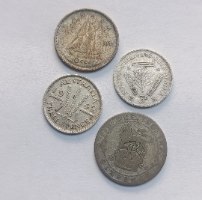 אוסף 4 מטבעות כסף מהעולם