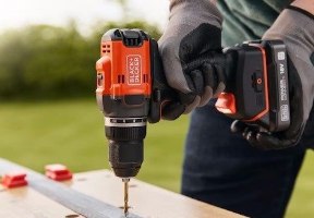 Black+Decker BLD682XN-XJ מברגה נטענת ללא פחמים לביצועים גבוהים