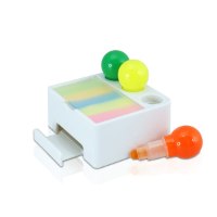 מעמד שולחני עם מרקרים ממותג