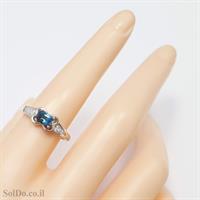 טבעת מכסף משובצת אבן טופז כחולה  וזרקונים RG6139 | תכשיטי כסף 925 | טבעות כסף
