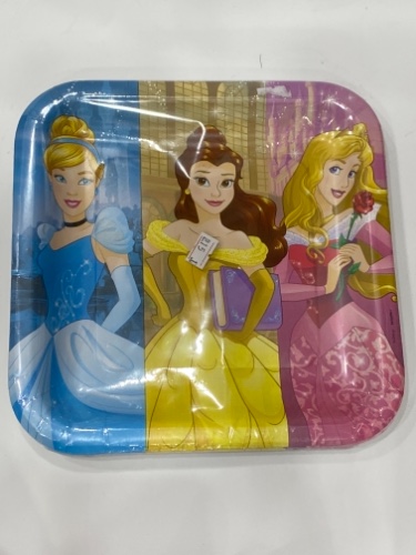 צלחות 8 יח נסיכות גדולות
