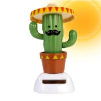דמות סולארית קקטוס Cactus Jack
