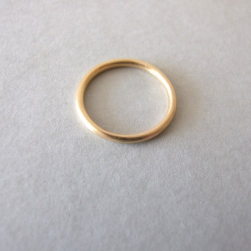 טבעת נישואין מינימליסטית מזהב 14K