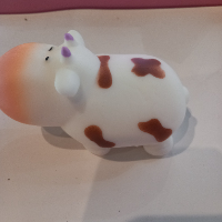 סקווישי פרה נידו 6 ס''מ  -  Squishy Cow Nido 6 cm TG-367-18