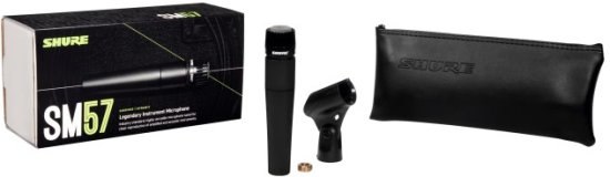 מיקרופון דינמי מקצועי Shure SM57-LCE – מיקרופון קופסת אריזה ואביזרים נלווים מוצגים על רקע לבן