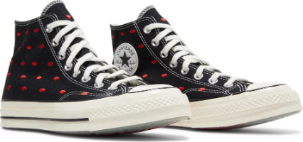Chuck 70 Embroidered Lips High Love Me Black