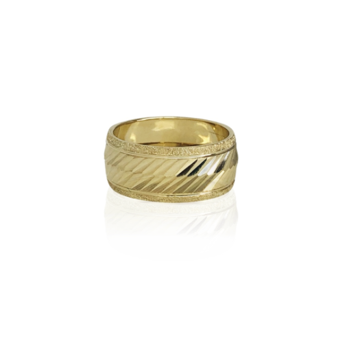 טבעת נישואין רחבה - טבעת נישואין מעוצבת