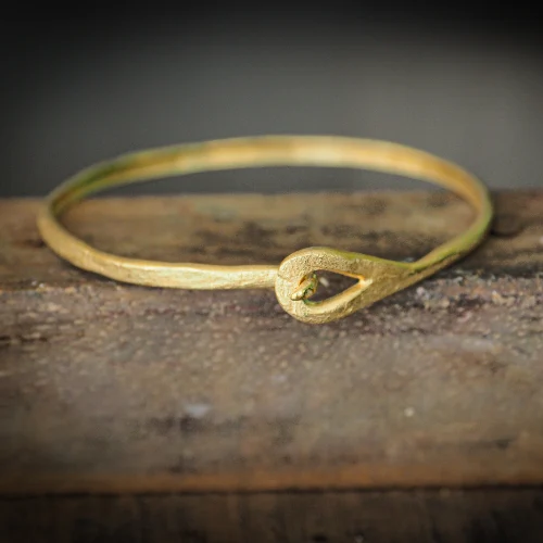 Textured Bangle with a "Knot"