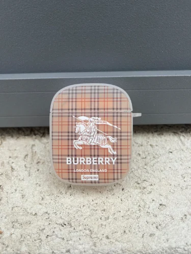 כיסוי BURBERRY  יוקרתי!