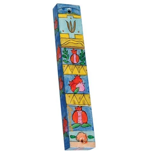 בית מזוזה מעץ מחולק רימון