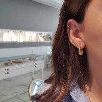 עגילי חישוק זהב 2 סמ – עיצוב טיפה קלאסי