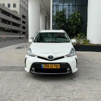 Toyota prius plus 2021