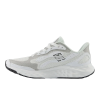 Fresh Foam Arishi V4 נעלי ריצת כביש נשים צבע לבן | NEW BALANCE | ניו באלאנס