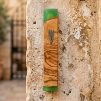 בית מזוזה ירוק בגודל 15 ס"מ