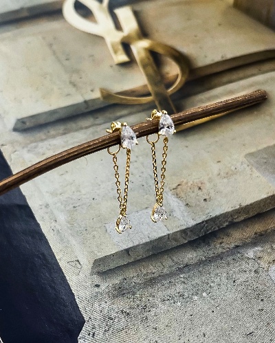 Loren Earrings Gold