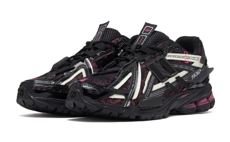 סניקרס לנשים New Balance U1906A שחור ורוד