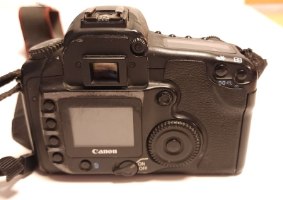 Canon EOS 20D גוף בלבד מצלמת SLR דיגיטלית V#
