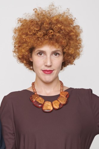 שרשרת אנג'לה קפוטי אבנים שטוחות חמרה