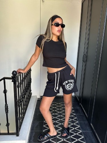 T RIB CROP