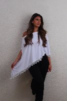 חולצה סיומת תחרה