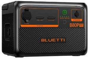 סוללת הרחבה Bluetti B80P 806Wh – סוללה שחורה עם פאנל קדמי המציג יציאות USB-C ו-USB-A יציאות DC וכפתור הפעלה