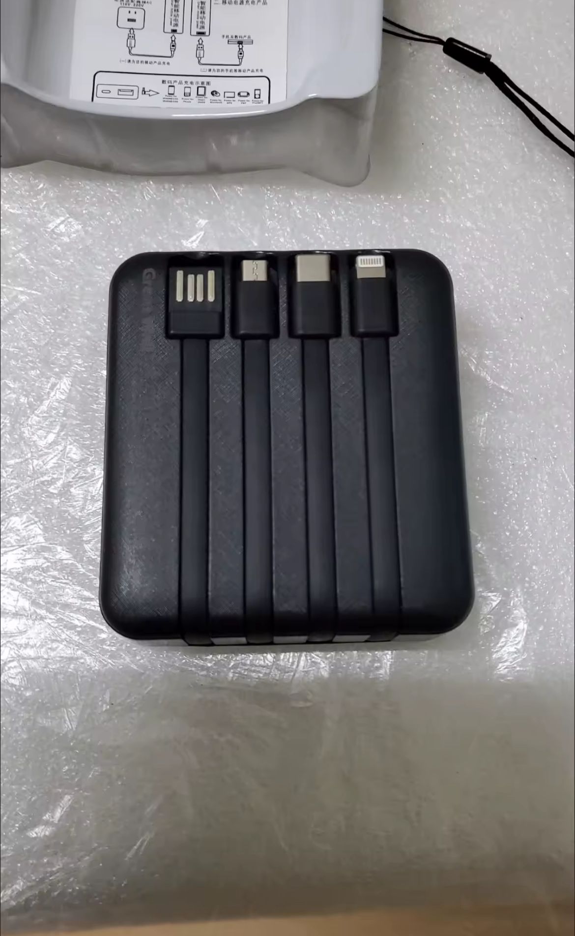 חוות דעת - SolarFlex – מיני מטען סולארי נייד שמתאים לכל מכשיר