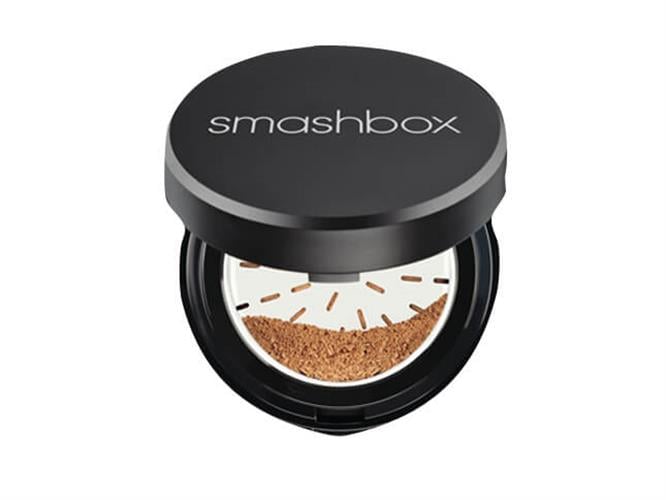 סמאשבוקס - Halo Hydrating Perfecting Powder - Medium