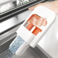 מיני מגב הפלא הנסחט Squeezo לניקוי וייבוש משטחים באזורים צרים + 3 רפידות מיקרופייבר להחלפה