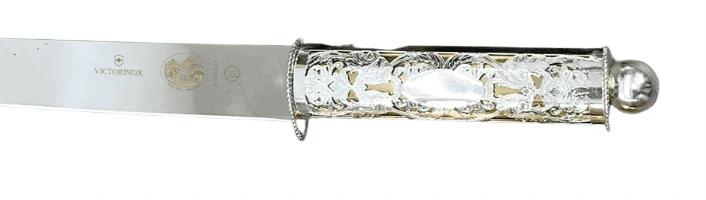 סכין לחלות שבת ויקטורינוקס  victorinox 2D כסף טהור 925-