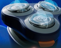 מכונת גילוח נטענת שימוש יבש/רטוב Philips 1000 Series S1882/00 – שלושה ראשי גילוח כסופים צפים עם הדגשה כחולה וגוף כהה