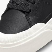 Nike Court Legacy Lift נייק קורט לגסי פלטפורמה שחור לבן | נשים