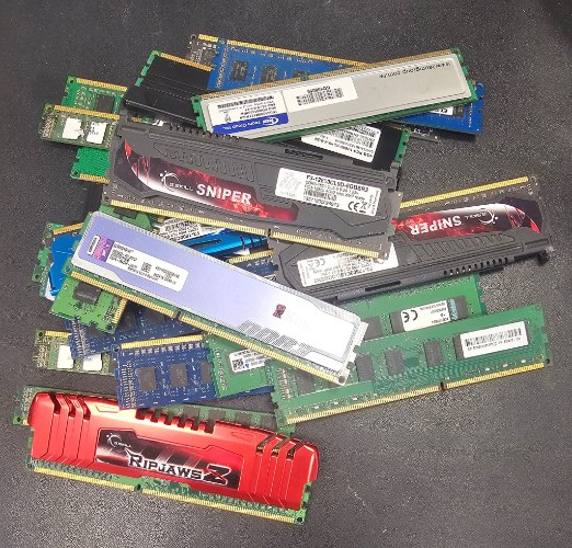 DDR3 4GB מפירוקים באיסוף עצמי בלבד