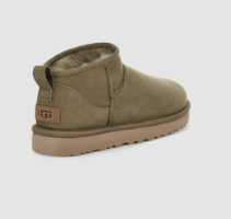 מגפי נשים אולטרה מיני UGG Classic Mini II - ירוק