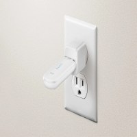 מודם סלולרי Zte MF79N USB 4G – לבן מחובר למתאם חשמל בשקע קיר חוטית