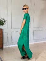 שמלת NAM - פליסה ירוק מלכותי
